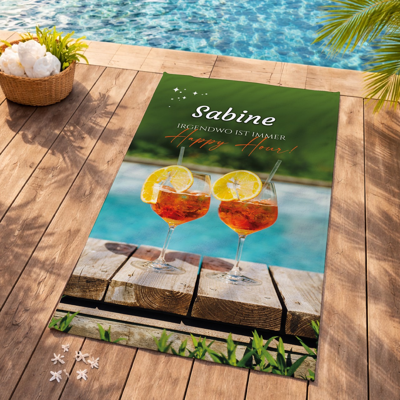Unikatolo Handtuch Badetuch mit Name personalisiert Happy Hour