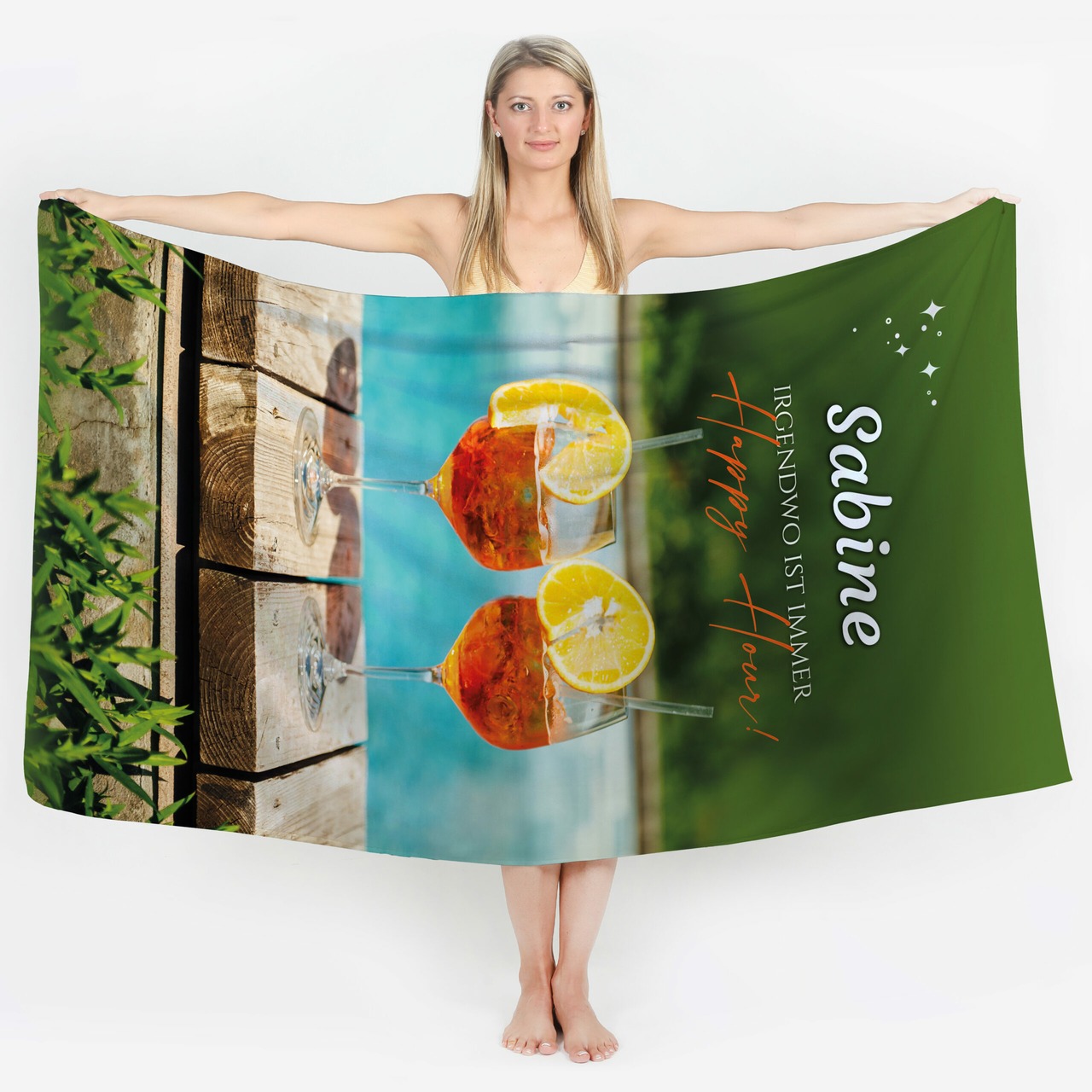 Unikatolo Handtuch Badetuch mit Name personalisiert Happy Hour