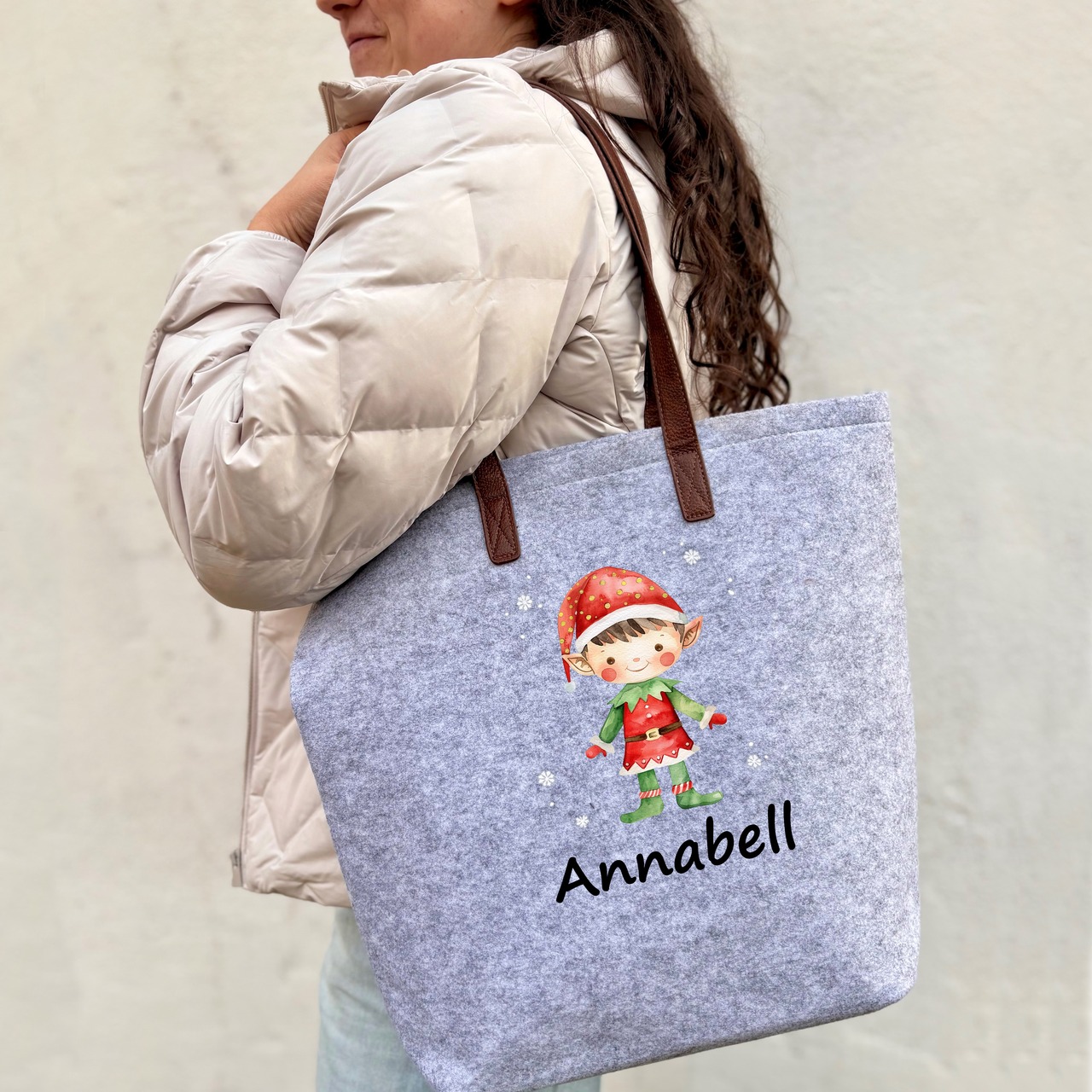 Unikatolo personalisierte Filztasche Wichtel Junge mit Wunschtext
