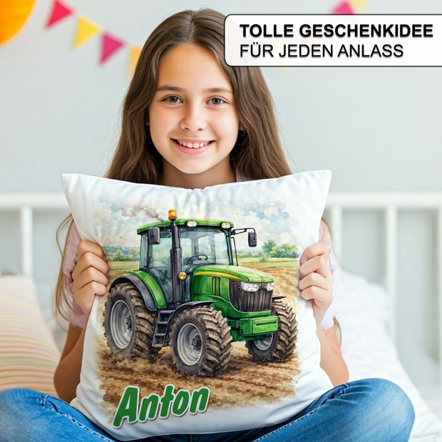 Personalisiertes Kissen mit Traktor und Name bedruckt