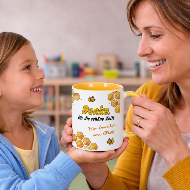 Unikatolo Tasse mit Name personalisiert Motiv Biene KiTa-Abschied
