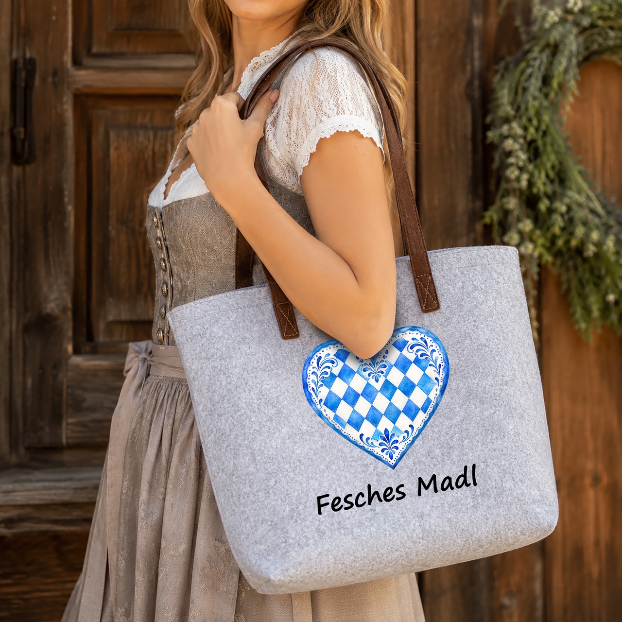 Unikatolo personalisierte Filztasche Herz Blau Weiß mit Wunschtext