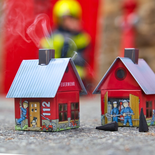 Original Crottendorfer Räucherhäuschen Feuerwehr