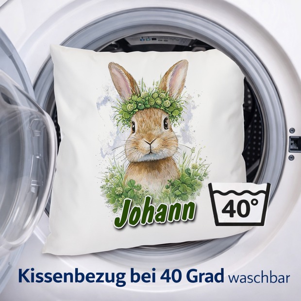 Personalisiertes Kissen mit Hase im Klee und Name bedruckt
